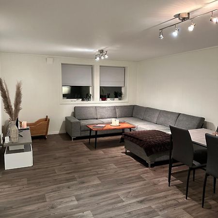 Your Home Away From Home, Apartment 2 Тромсё Экстерьер фото